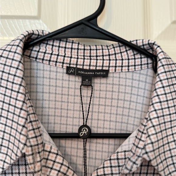 Adrianna Papell Black and White Checkered Button Down Shirt - Picture 3 of 12